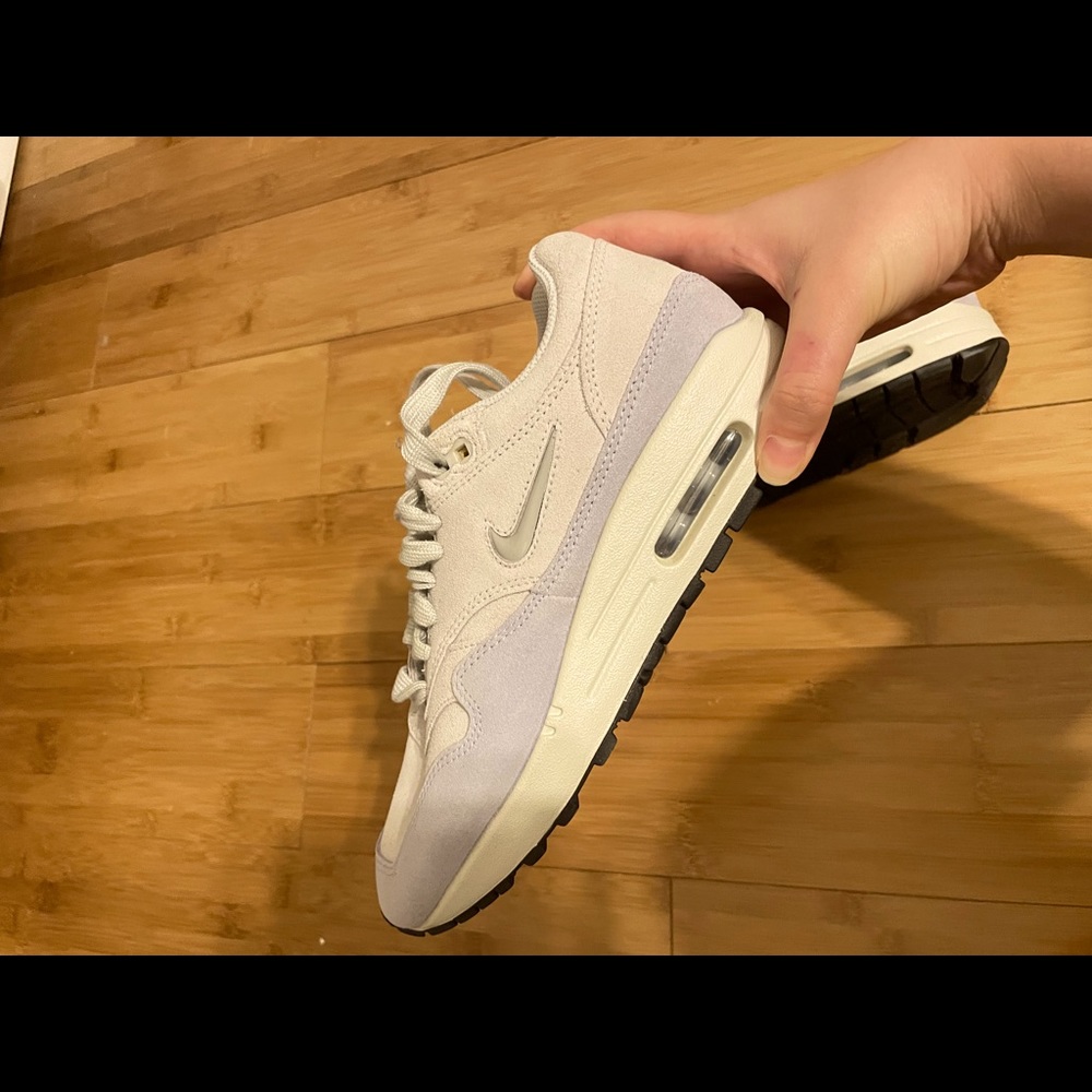 nike sneaker